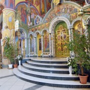 Hajnówka, Cerkiew p.w. Narodzenia Św. Jana Chrzciciela, posadzki marmurowe wraz ze schodami: Carrara, Jura, Verde Gwatemala.